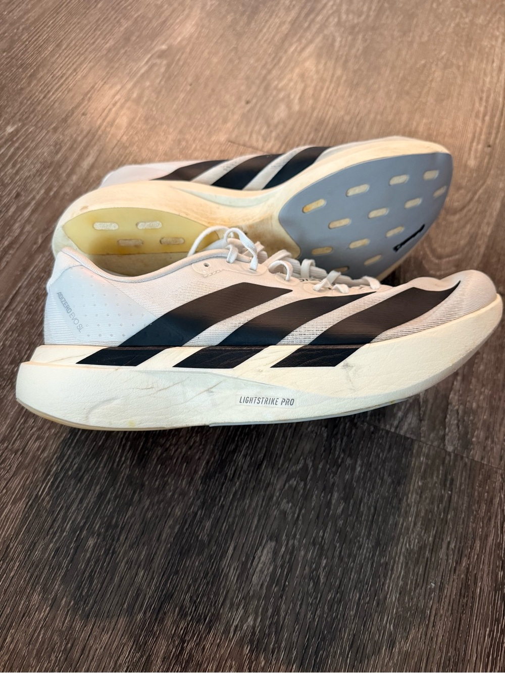 ADIDAS Evo SL - Picture 2 of 5